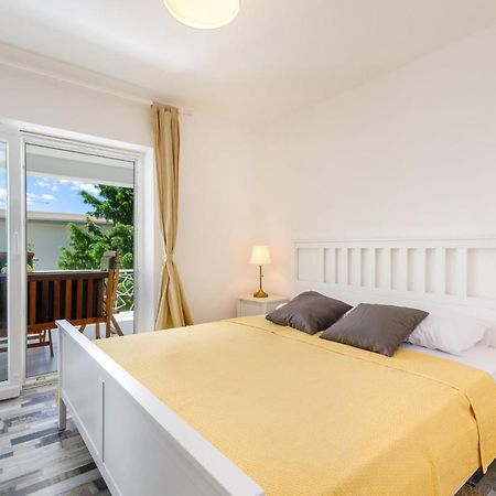 Benko N Apartment Crikvenica Bagian luar foto
